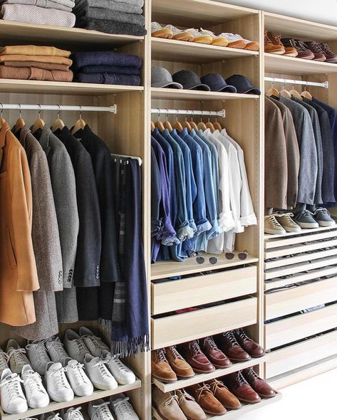 Gentlemen's Lounge on Instagram: “Closet goals! 🔥 📷 @thepacman82 #GentlemensLounge” Inspired Closets, Armoire Dressing, Perfect Capsule Wardrobe, Ikea Closet, Ikea Pax Wardrobe, Walking Closet, Walk In Closet Design, Small Closets, Men Closet