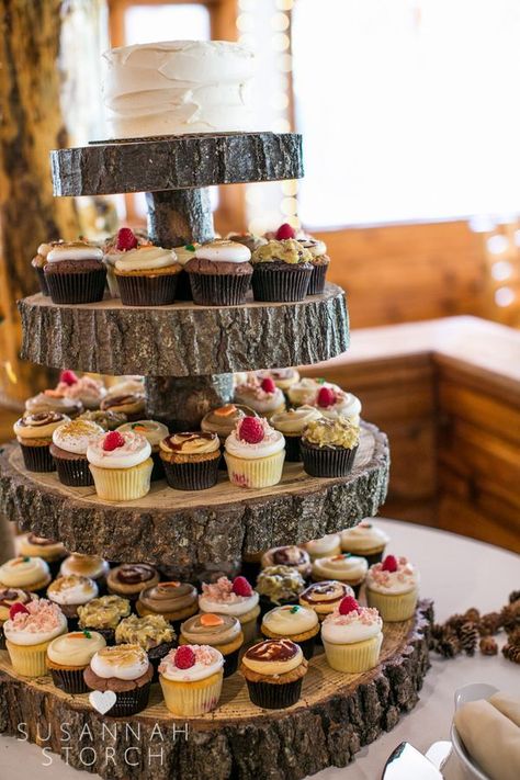 Wedding Cupcakes, Autumn Wedding Colours, Autumn Wedding Reception, Mountain Wedding Colorado, 카페 인테리어 디자인, Wedding Dessert Table, Wedding Cake Rustic, Wedding Inspiration Fall, Fall Wedding Colors