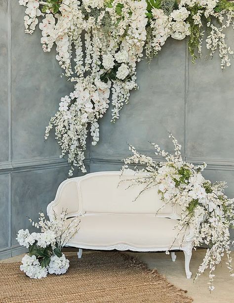 Quinceañera Photo Wall Backdrop Ideas, White Fancy Rental Sofa for Photos, Something Vintage Rentals White Flower Installation, Quinceanera Pictures, Nikah Decor, Brides Room, Booth Backdrops, Lights Wedding Decor, Wedding Backdrop Design, Flower Installation, Backdrop Ideas