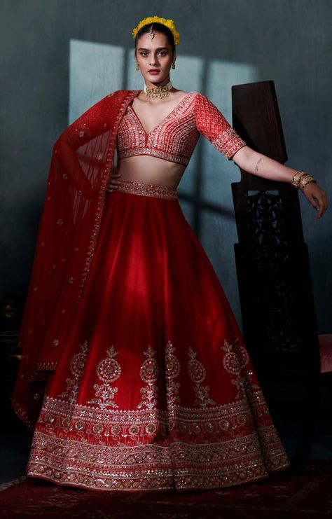 Bridal Couture 2021 Red Bridal Lehenga, Best Indian Wedding Dresses, Bridal Lehenga Designs, Latest Bridal Lehenga, Wedding Lehenga Designs, Indian Bride Outfits, Bridal Lehenga Collection, Anita Dongre, Indian Bridal Lehenga