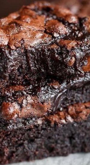 Chewy Brownies Recipe, Cocoa Powder Recipes, Fudge Brownie Recipe, Cake Brownie, Resep Brownies, Cocoa Brownies, Fudgy Brownie Recipe, Best Brownie Recipe, Brownies Recipe Homemade