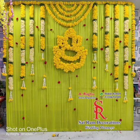 #pellikuthurufunction | Instagram Latest House Warming Decorations Indian, Satyanarayana Vratham Decoration Ideas, Diy Indian Backdrop Ideas, Poila Boishakh Decoration, Housewarming Backdrop Ideas, Vratam Decoration Ideas, Vratham Decoration Satyanarayana, Diy Haldi Decoration Ideas At Home, Pellikuthuru Decoration At Home