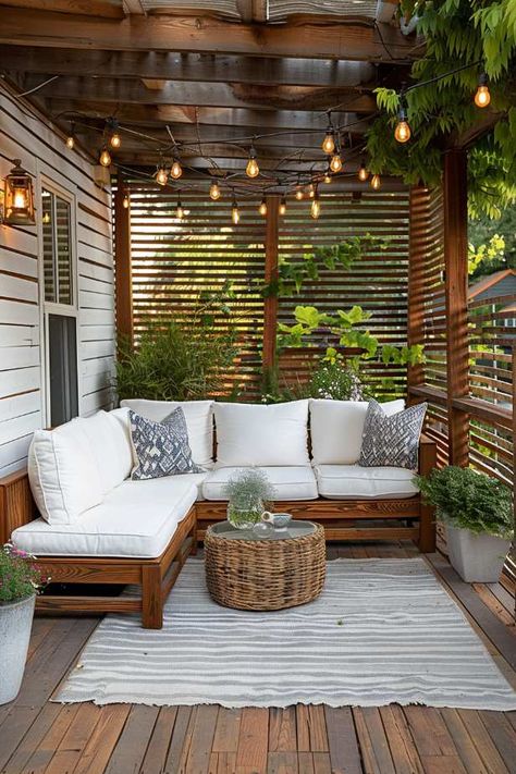 Front Porch Privacy Ideas, Covered Pergola Ideas, Farmhouse Patio Ideas, Deck Covering, Backyard Privacy Ideas, Veranda Ideas, Small Covered Patio, Relaxing Patio, Outdoors Ideas