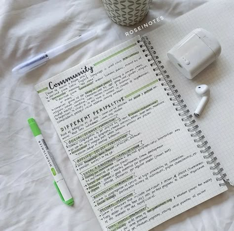 How To Take Notes Aesthetically, How To Write Notes Aesthetically, School Homework Aesthetic, Revision Ideas, Note Inspiration, Notes Motivation, Notes Idea, Notes Inspo, Organization Notes