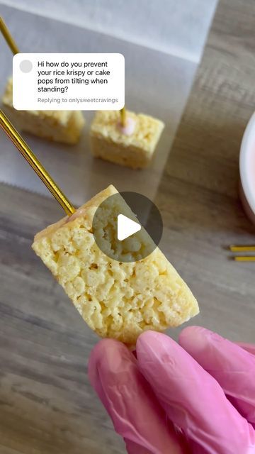 Anay Munoz on Instagram: "When it comes to Rice Krispies, shaping is a must! I use a scraper to shape all the sides so it stands perfectly straight. Like and share if this helped💞💞 #ricekrispytutorial" Rice Crispy Treats Ideas On A Stick, Rice Crispy Treat Decorating Ideas, Rice Crispy Treats On A Stick, Groovy Rice Krispies, Rice Crispy Dipped In Chocolate, How To Dip Rice Krispies In Chocolate, Decorating Rice Krispie Treats, How To Decorate Rice Krispie Treats, Rice Crispy Decorating Ideas