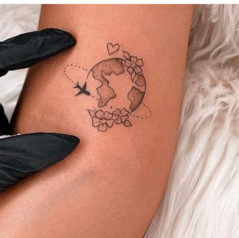 Vacation Tattoo Ideas, Travel Tattoo Design, Minimalist Travel Tattoo, Travelling Tattoos, Wrap Tattoo, Freedom Travel, Tropical Travel, World Tattoo, Minimalist Travel