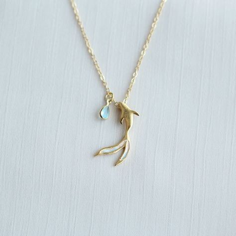 Koi Fish Necklace, sea-inspired jewelry, Asian Jewelry Minimalistic Gold Jewelry, Koi Fish Necklace, Koi Fish Jewelry, Koi Jewelry, Gold Fish Necklace, Beta Fish, Fish Jewelry, Shoe Nails, Fish Necklace