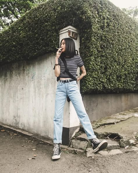 Van High Tops Outfit, Vans Sk8 Hi Outfit, Sk8 Hi Outfit, Black Outfit Edgy, Converse Girls, Lesbian Fashion, Vans Outfit, Gay Outfit, Casual Outfit Inspiration