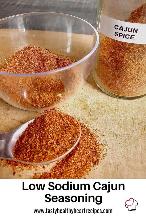 Low Sodium Cajun Seasoning easy to prepare in less than 5 minutes and use on almost anything! Play some Zydeco and make something Cajun! Salt Free Cajun Seasoning Recipe, Cajun Spice Recipe, Healthy Heart Recipes, Heart Healthy Recipes Cholesterol, Low Sodium Recipes Heart, Cajun Seasoning Recipe, Heart Healthy Recipes Low Sodium, Low Salt Recipes, Low Salt Diet