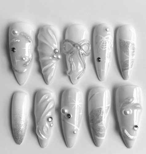 Swan Nails, Asian Nail Art, Boring Nails, White Swan, Oval Nails, Deja Vu, Cute Acrylic Nails, Nails Inspo, Nails Design