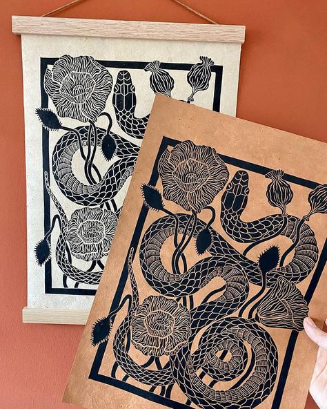 Frieda (@badappleartworks) • Instagram photos and videos Snake Linocut, Relief Printing, Relief Print, Illustration Inspiration, Art Techniques, Snakes, Linocut, Printmaking, Poppies