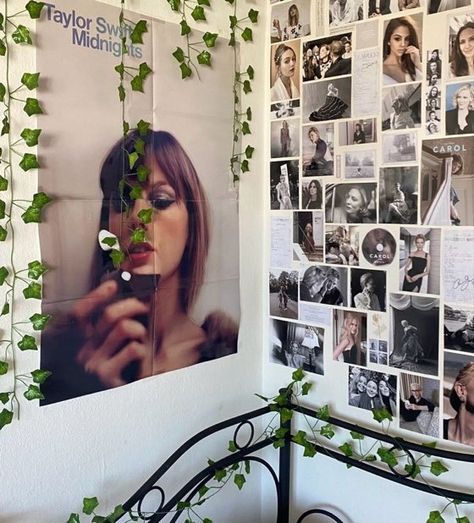 Photo Wall Collage Bedroom Taylor Swift, Poster Wall Bedroom Taylor Swift, Taylor Swift Flag In Room, Taylor Swift Poster Room Decor, Posters On Wall Bedroom Taylor Swift, Taylor Swift Picture Wall, Taylor Swift Wall Ideas, Taylor Swift Themed Room Ideas, Taylor Swift Decor Ideas