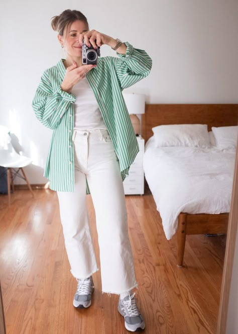 Color Tshirt Outfits, Long Shirt Summer Outfits, Oversized Green Shirt Outfit Women, White Green Striped Shirt Outfit, Green Stripes Outfit, Green Striped Button Down Shirt Outfit, Oversized Checked Shirt Outfit Women, Green And White Striped Shirt, Green Check Shirt Outfit