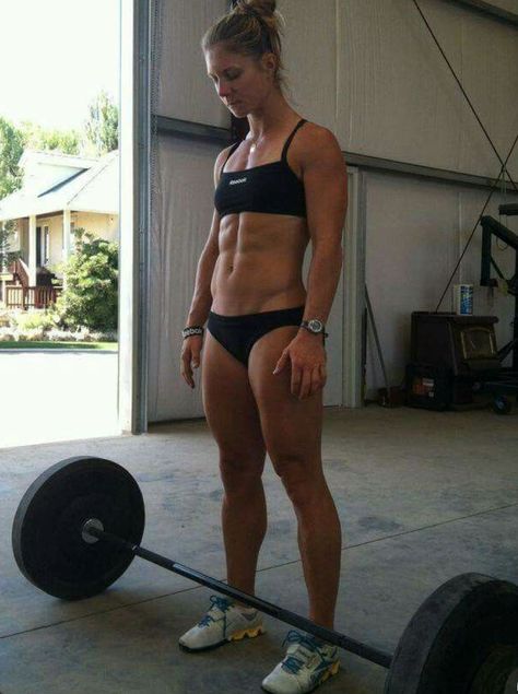 Crossfit Chicks, Crossfit Women, Crossfit Girls, Fitness Inspiration Body, Body Motivation, Fat Loss Workout, Muscle Girls, Muscle Women, Gym Motivation