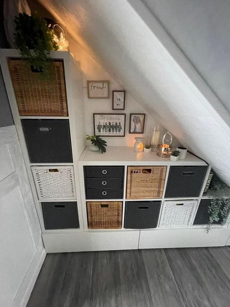 Ikea Under Stairs, Furniture Kitchen Island, Ikea Kitchen Island, Attic Closet, Attic Loft, Convertible Furniture, Paint Kitchen, Home Design Diy, Attic Bedrooms