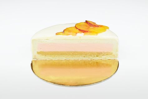 Peach Entremet, Entremet Cake Recipe, Entremet Cake, Peach Mousse, Entremet Recipe, Mirror Glaze Cake Recipes, Glaze Cake, Mirror Glaze Cake, Stone Fruits