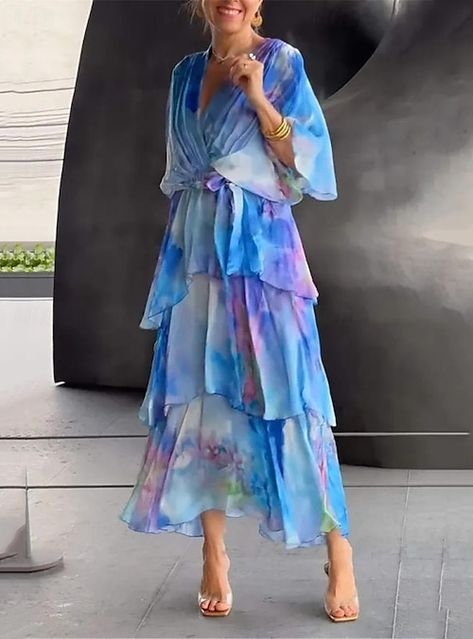 Long Skirt Fashion, Print Chiffon Dress, Marine Uniform, Wedding Guest Dresses, Maxi Robes, Chiffon Maxi, Layer Dress, Chiffon Maxi Dress, Yoga Shorts