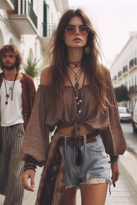 Locs Aesthetic, Looks Hippie, Look Hippie Chic, Boho Street Style, Festival Mode, Stile Boho Chic, Look Boho Chic, Estilo Hippy, Mode Hippie