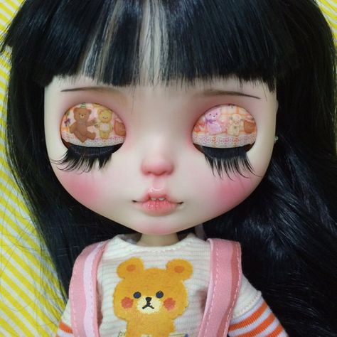 Custom Factory Blythe Doll With Teeth Anf Tongue-Bears On Her Eyelids Angel Babies, Cute Doll, Living Dolls, Doll Eyes, All Things Cute, Doll Parts, Pretty Dolls, Itty Bitty, Cute Images