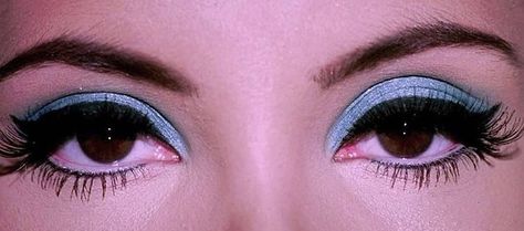 The Love Witch, Halloween, Halloween aesthetic, Makeup ideas, makeup looks, makeup, eye makeup, eyeshadow looks, pretty, blue eyeshadow, siren, siren eyes, siren aesthetic Blue Shadow Eye Makeup, Siren Blue Eyeshadow, Blue Eye Shadow Aesthetic, Big Blue Eyes Makeup, Blue Siren Eyes Makeup, Goth Blue Eyeshadow, 70s Blue Eyeshadow, The Love Witch Halloween, Baby Blue Eyeshadow Looks