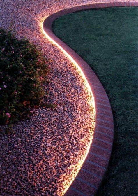 Use rope light to line walkway or edging. Not only is this great to create an illuminating ambience that will make your backyard glow, but it is also great for safety at night! Lighting Your Garden, Diy Outdoor Lighting, Easy Backyard, Landscape Edging, Backyard Lighting, Landscape Designs, Garden Path, Garden Edging, Beautiful Backyards