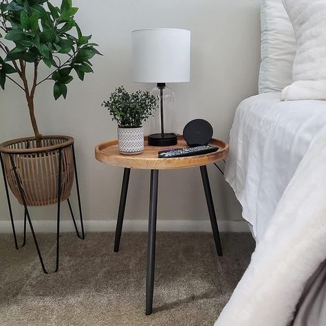 Amazon.com: Tiita Round End Table Mental Side Table Nightstand/Small Iron Tables Accent Coffee Table for Living Room Bedroom Office Small Space (Black, 18.1”×20”) : Home & Kitchen Small Side Table Decor, Round Side Table Decor, Side Table Decor Bedroom, Tattoo Trees, Bedroom Side Table Ideas, Side Table Decor Living Room, Side Table Ideas, Round Living Room Table, Table Pendant Light