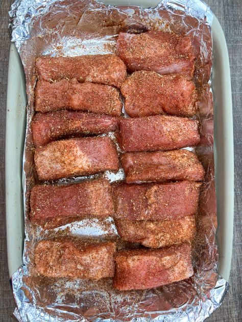 Looking for a delicious and easy oven baked pork rib recipe? Look no further! These southern boneless country-style pork ribs are cooked to perfection in the oven, and are sure to satisfy your taste buds. Plus, this recipe is simple and straightforward, making it perfect for any beginner cook. So why not give it a try today? You won’t regret it! #ad #sponsoredpost @IowaPork #IowaPork #USApork Roasted Country Style Pork Ribs, Boneless Country Style Pork Ribs In Oven Crock Pot, Boneless Spare Ribs On The Grill, Black Angus Country Style Ribs Recipe, Pork Rib Ends Recipe, Pork Fingers In Oven, Texas Style Ribs Oven, Country Style Pork Ribs In Oven Quick Easy Recipes, Recipe For Boneless Pork Ribs