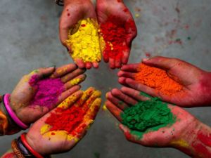 Holi Gif, Holika Dahan, Holi Pictures, Holi Festival Of Colours, Holi Photo, Holi Images, Holi Colors, Yoga Studio Design, Indian Colours