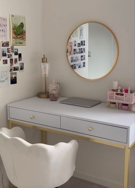 Desk With Round Mirror Above, Desk With Mirror Above, Desk With Round Mirror, Small Vanity Mirror Ideas, Small Vanity Area In Bedroom, Desk With Circle Mirror, Vanity With Circle Mirror, Circular Mirror Bedroom, Mirror Over Desk