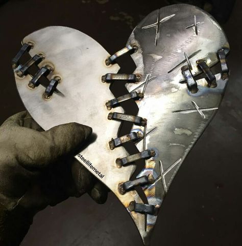 Metal Sculpture Artists, Visit Austin, Welding Art Projects, Metal Welding, Live Painting, Sculpture Metal, Metal Art Welded, Steel Sculpture, Metal Art Diy