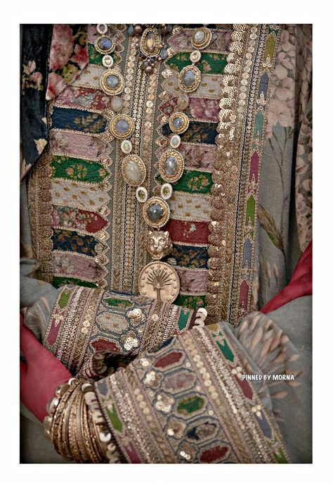 Sabyasachi Suits, Albanian Clothing, Casual Bridal Dress, New Dress Pattern, Sabyasachi Mukherjee, Afghani Clothes, Bridal Songs, Bridal Applique, Salwar Designs