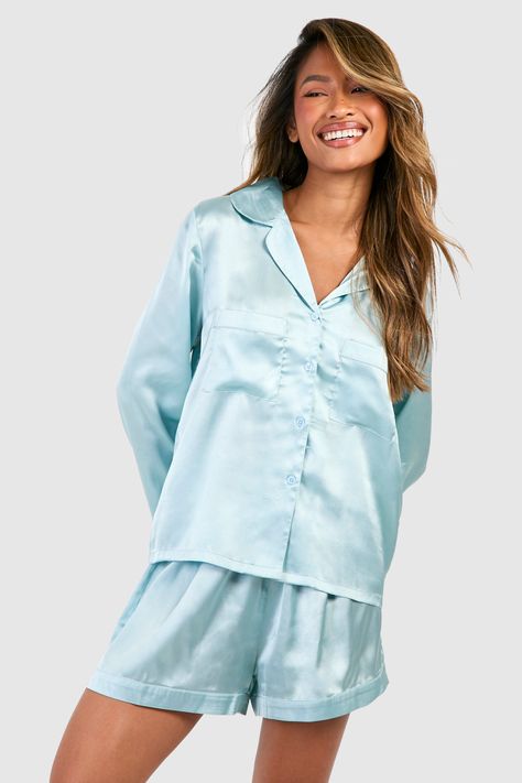 Double Pocket Long Sleeve Short Pj Set Bride Pajama Set, Bride Pajamas, Graduation Dress Plus Size, Graduation Dresses Long, Trendy Bridesmaids, Bride Pajama, Short Graduation Dresses, Bridesmaid Pjs, Matching Bridesmaids