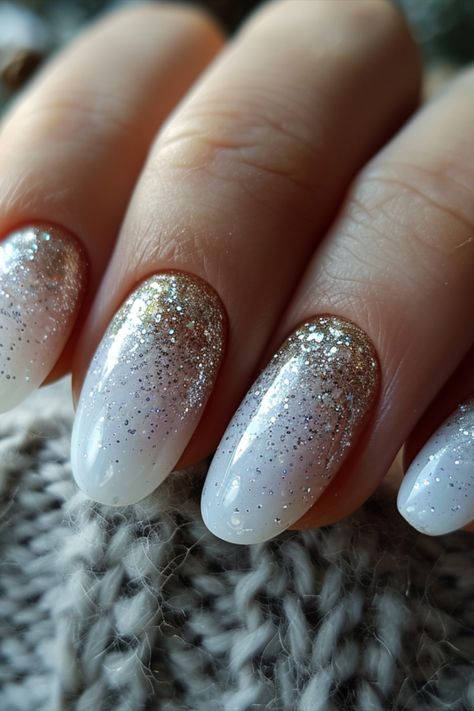 Ombre Glitter Nails Ombre Glitter Nails, Milky Nails, Stunning Nail Designs, Ombre Glitter, Nail Art Trends, Glamour Nails, Blue Nail, Nail Designs Glitter, Nails 2024