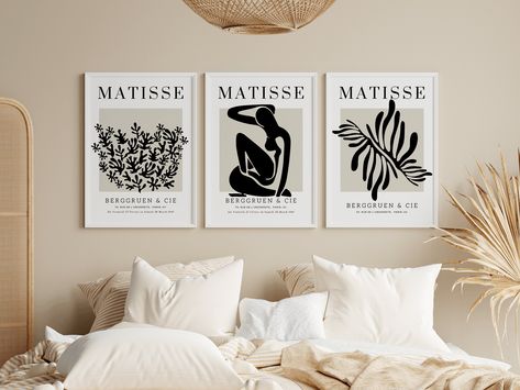 Black And White Pictures In Bedroom, Matisse Prints Bedroom, Modern Tablo Design Wall Art, Black And Beige Bedroom, Beige And Black Bedroom, Small Room Inspo, Design Bedroom Wall, Matisse Wall Art, Prints Pink