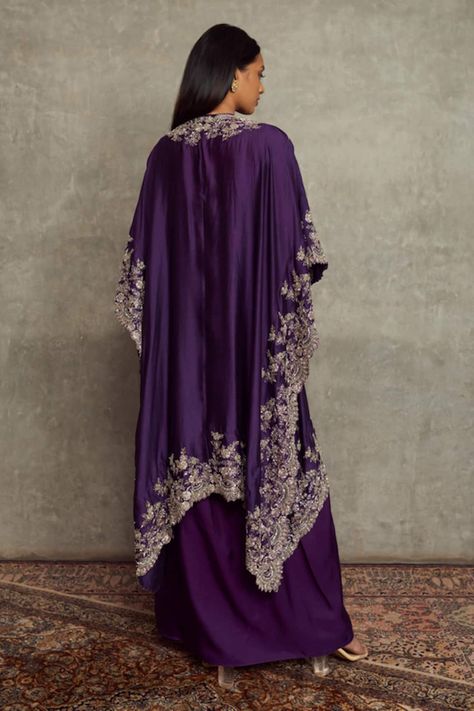 Buy Purple Cheniya Silk Embroidered Floral Open Cape And Cowl Skirt Set For Women by JAYANTI REDDY Online at Aza Fashions. Lehenga Floral, Cowl Skirt, Asymmetric Cape, Cape Lehenga, Embroidered Bustier, Jayanti Reddy, Lehenga Designs Simple, Embroidered Motifs, Scallop Hem