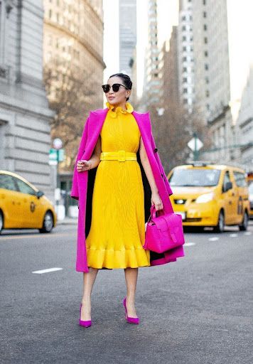 Which Colors Go With Pink In The Wardrobe | Filosofashion Fashion Blog Colour Blocking Fashion, Derby Outfits, Look Rose, Color Combos Outfit, Yellow Dresses, Color Combinations For Clothes, Color Palette Pink, Yellow Outfit, Pink Outfits