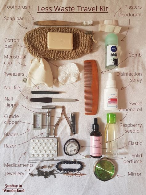 Zero waste travel toiletries bag - Sunday In Wonderland Blog Toiletries Packing, Travel Toiletries Bag, Zero Waste Travel, Low Waste Lifestyle, Waste Free Living, Environmentally Friendly Living, Feminine Health, Packing Checklist, Raspberry Seed Oil