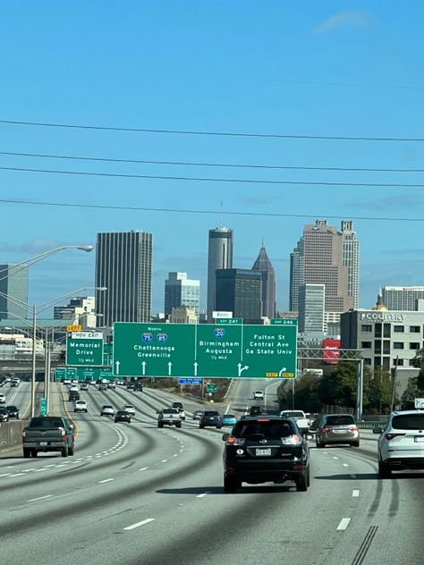 Downtown Atlanta Aesthetic, Atlanta Aesthetic, Aesthetic Cities, Atlanta City, Atlanta Usa, Downtown Atlanta, Tyler Perry, Dream School, Trading Charts