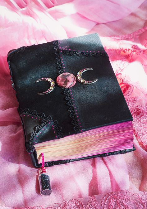 Grimoire Book, Aleister Crowley, Book Of Shadow, Witchy Crafts, Baby Witch, Witch Spell, Witch Books, Magic Aesthetic, Triple Moon