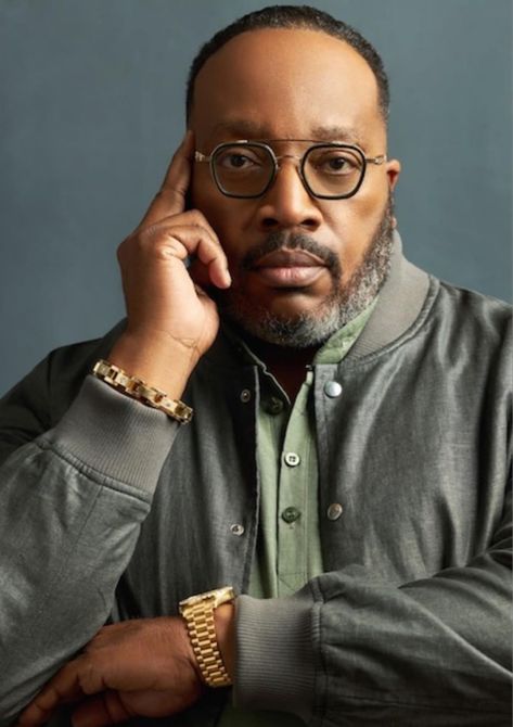 🎂🎁🎉🎊🎈🍾🥂🎂 HAPPY 55th BIRTHDAY, Bishop Marvin Louis Sapp. He is an American Gospel music singer-songwriter who recorded with the group Commissioned during the 1990s before beginning a record-breaking solo career. Sapp is also the founder and former senior pastor of Lighthouse Full Life Center Church, located in Grand Rapids, Michigan. January 28, 1967, Grand Rapids, MI Marvin Sapp, Happy 55th Birthday, Christian Motivational Quotes, Richard Pryor, 55th Birthday, Full Life, Grand Rapids Michigan, Grand Rapids Mi, Gospel Music