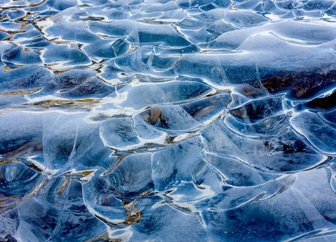 Louie Armstrong, Frozen Waves, Creepy Nature, Frozen Ice, Beauty Nature, Natural Phenomena, Nature Beautiful, Science And Nature, Ocean Waves