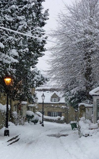 Old Headington - Oxford, England Oxford England, Winter Love, Winter Scenery, Winter Magic, Winter Beauty, Snowy Day, Winter Pictures, Snow Scenes, English Countryside