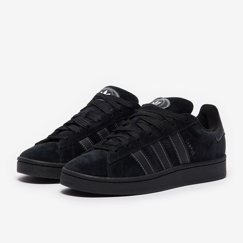 Skater Shoes Adidas, All Black Campus 00, Skater Shoes Men, Black Campus 00, Black Adidas Campus Outfit, Black Shoes Men Casual, Best Black Shoes, Adidas Campus 00s Black, Black Shoes For Men