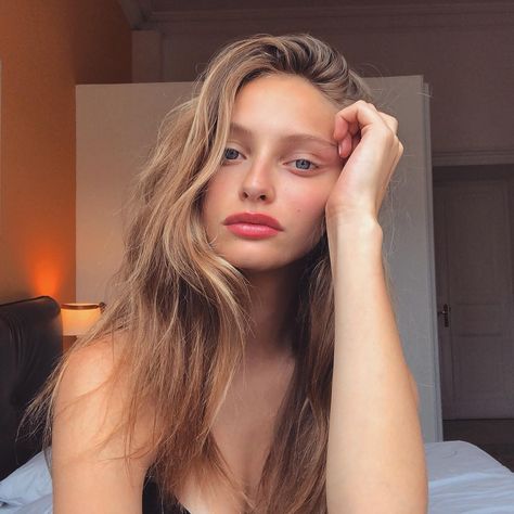 Beatrice Vendramin My Girl, The Selection, Mirror Selfie, Long Hair Styles, Hair Styles, Hair, On Instagram, Beauty, Instagram