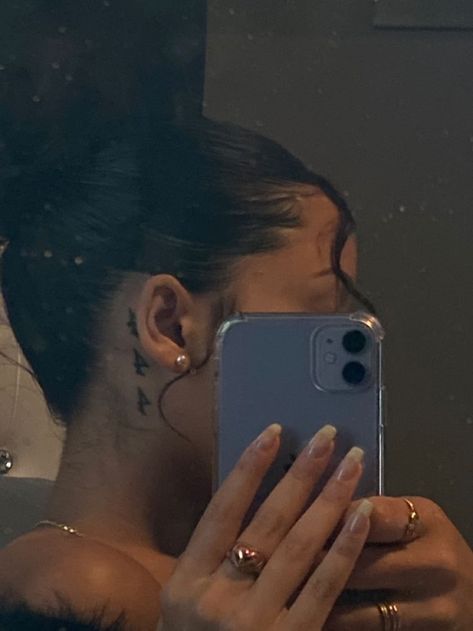 Tattoo Behind Ear Aesthetic, Tattoo Ideas Back Of Ear, Behind The Ear Tattoo Aesthetic, Beside The Ear Tattoo, Meaningful Women Tattoo Ideas, Down The Neck Tattoos Women, Behind Your Ear Tattoos, Below Ear Tattoo, 444 Behind The Ear Tattoo