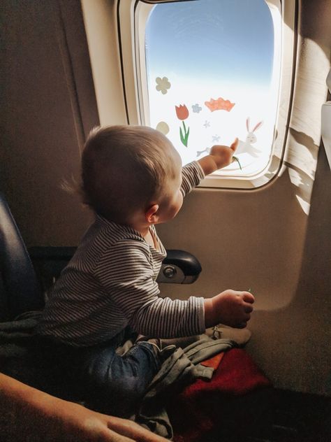 flight tips for traveling with babies and young toddlers — Lucky Andi Mom Daughter Trip, Baby Flight, Baby On Plane, Long Flight Tips, Traveling With Toddlers, San Diego Trip, Flight Tips, Travel With Baby, 5 Months Pregnant