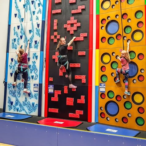 Rock Climbing Indoor, Indoor Playground Design, Playgrounds Architecture, Indoor Climbing Wall, Indoor Playroom, Wooden Playground, Climbing Walls, Indoor Rock Climbing, Fun Park