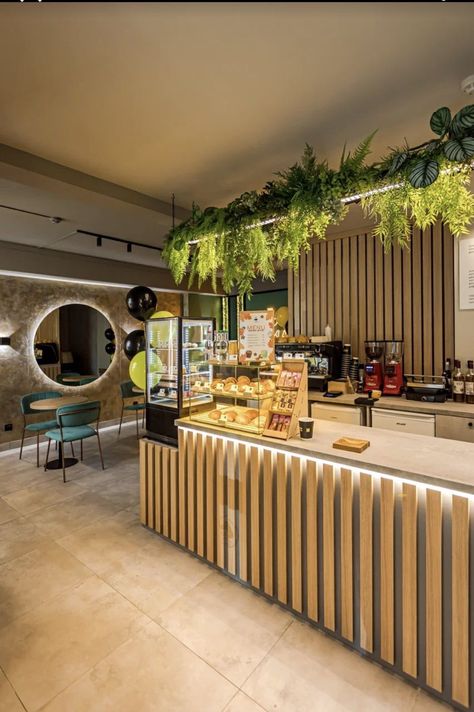 Cafe Wood Interior, Vegan Cafe Aesthetic, Cafe Exterior Design Coffee Shop, Cool Cafe Interiors, Cafe Decoration Ideas, Healthy Restaurant Design, Cafe Counter Design, Restaurant Counter Design, Cafe Design Inspiration