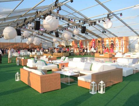 Rooftop Event Ideas, Festival Vip Lounge, Outdoor Vip Lounge, Launch Event Ideas, Event Space Design, Graduation Party Table, Brunch Club, Hamptons Summer, Events Place