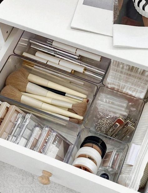 Makeup Vanity Organization, Clear Vanity, Makeup Cabinet, Organized Bedroom, Notes Storage, Fall Decor Bedroom, Bathroom Drawer Organization, Vanity Organizer, Desktop Drawers